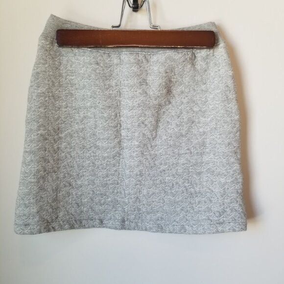 Uniqlo Kids Skirt/XL  - Picture 2 of 8